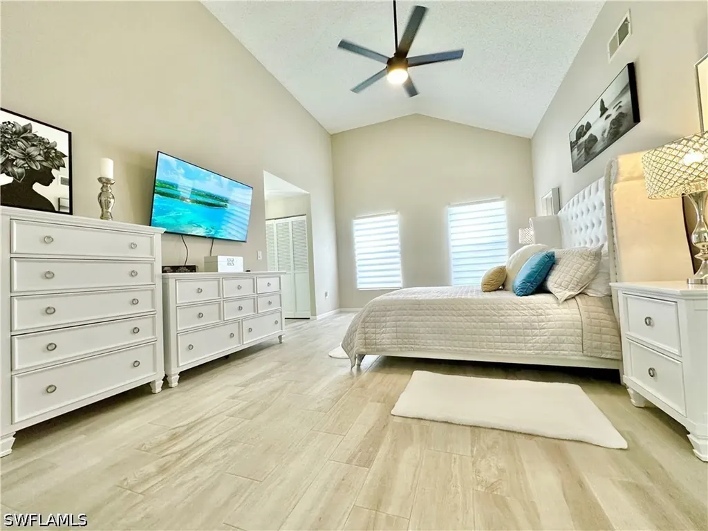 3639 Kent Drive Naples FL 34112