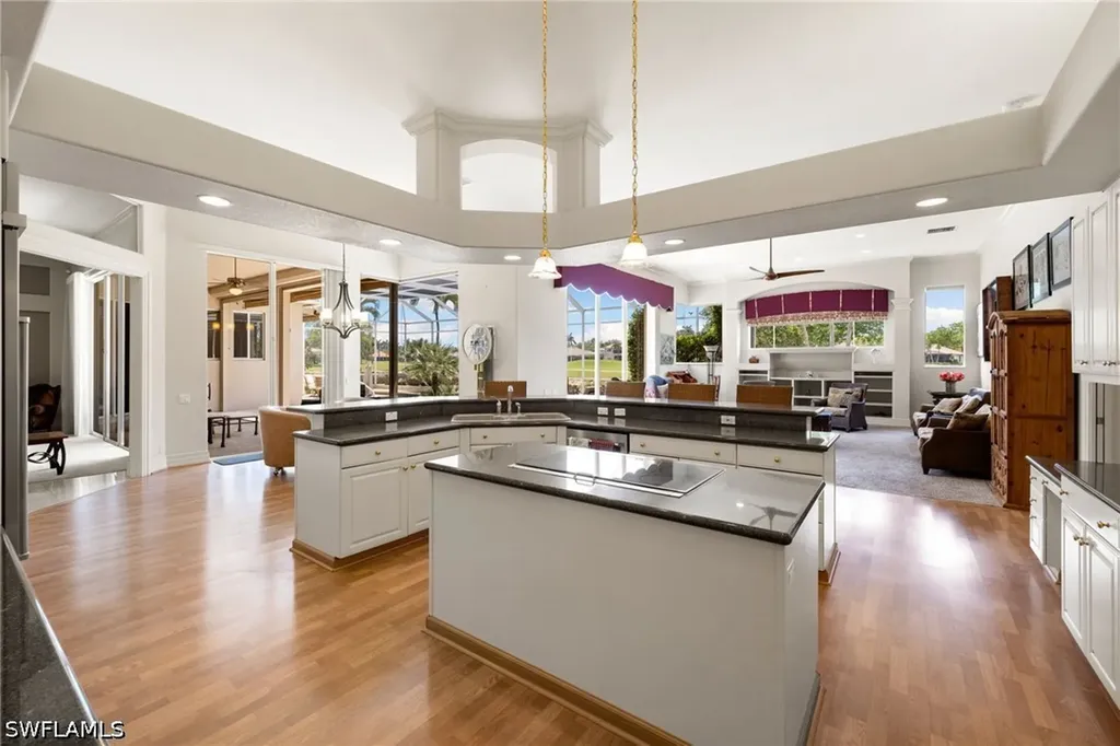 5215 Old Gallows Way Naples FL 34105
