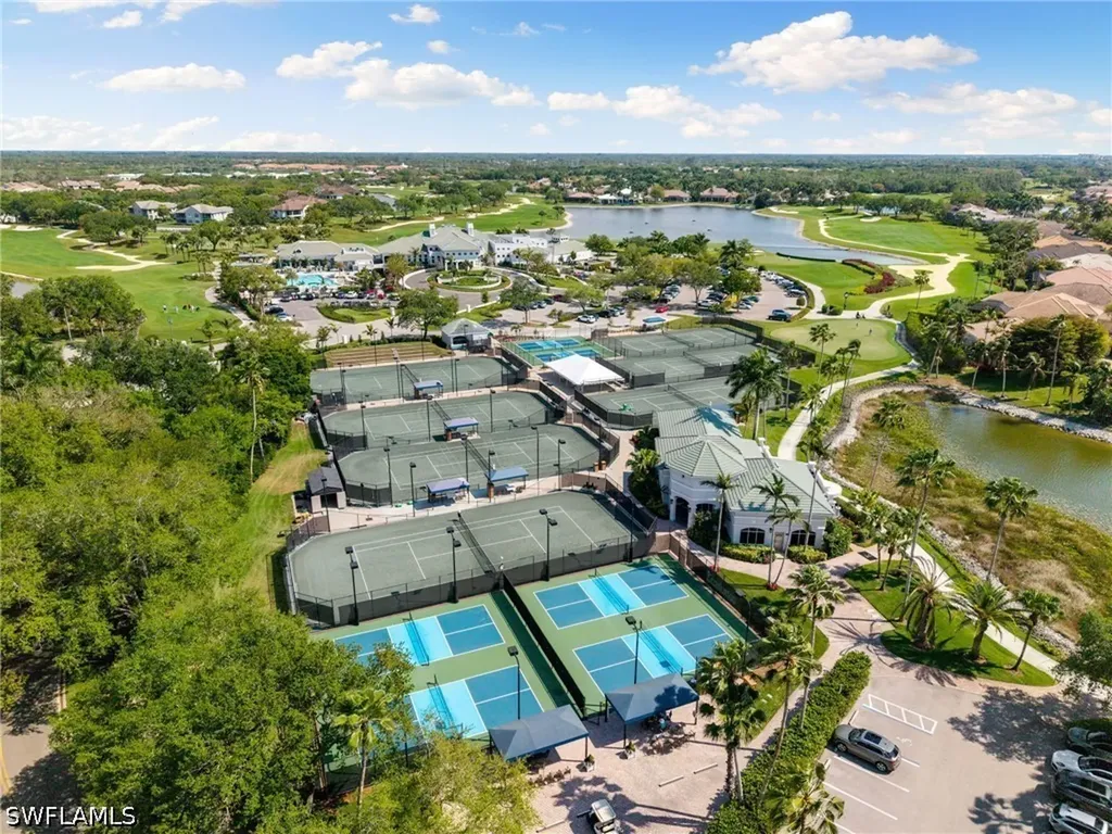 5215 Old Gallows Way Naples FL 34105