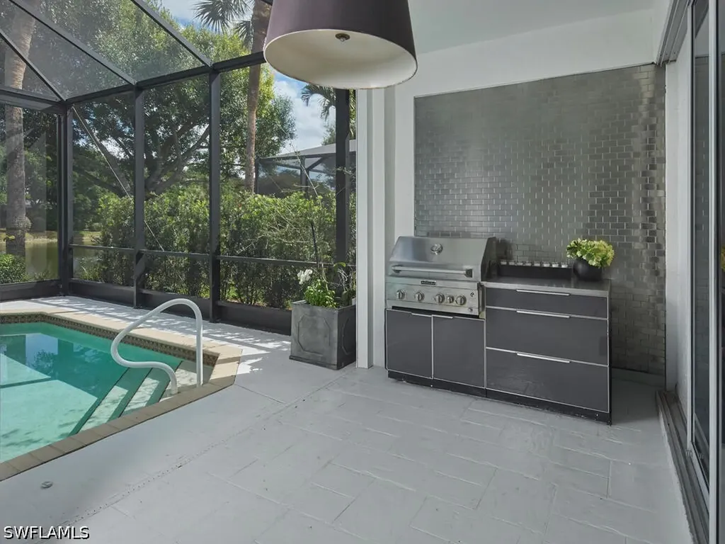 8859 Ventura Way Naples FL 34109