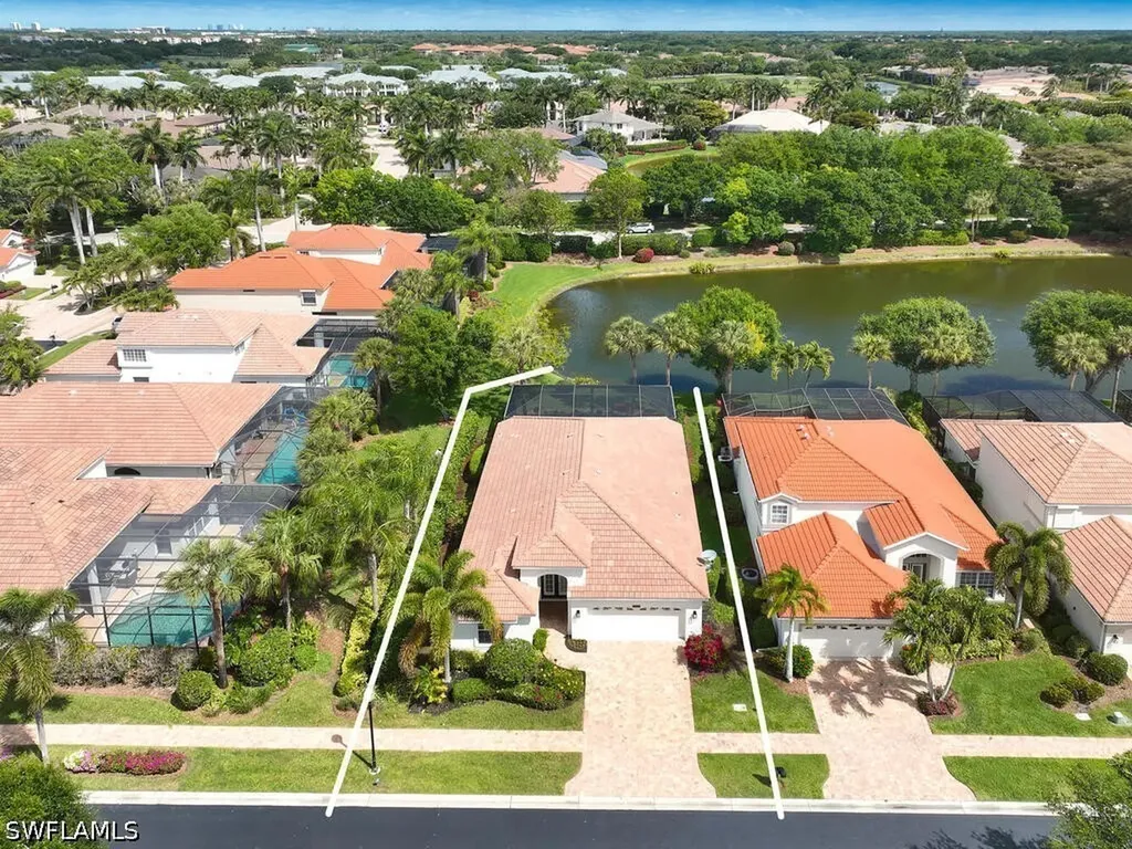8859 Ventura Way Naples FL 34109