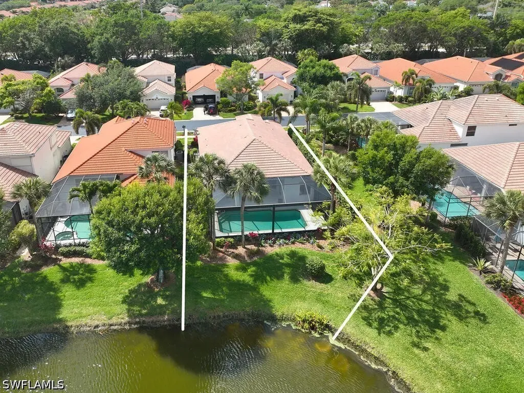 8859 Ventura Way Naples FL 34109