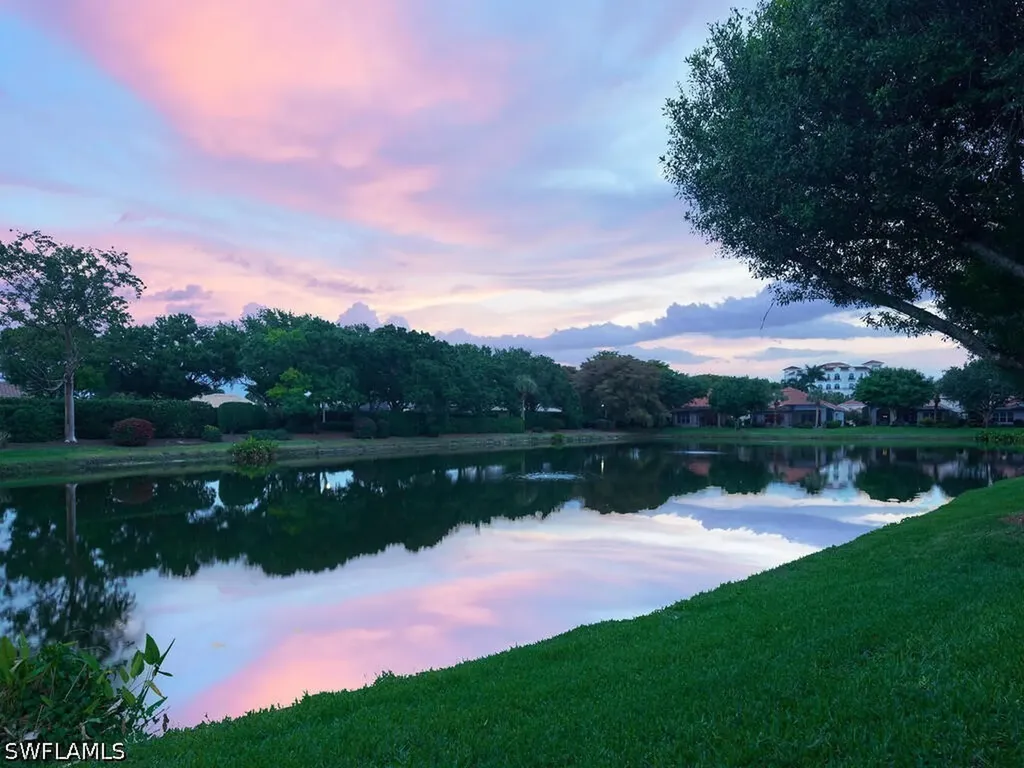 8859 Ventura Way Naples FL 34109