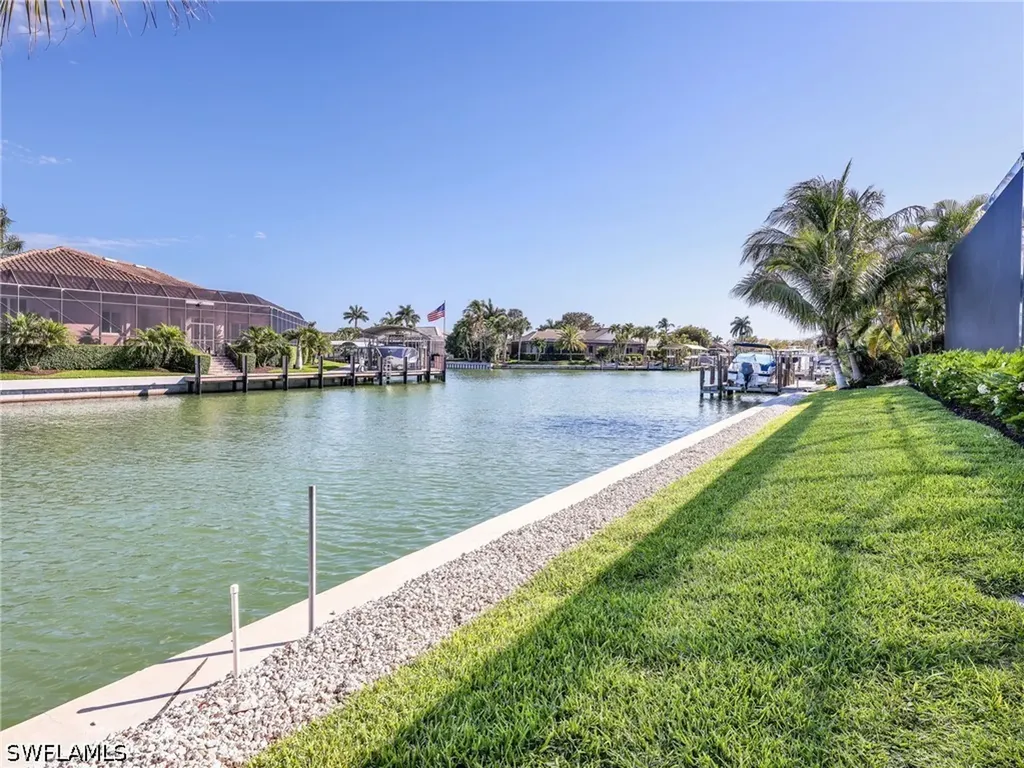 1749 Wavecrest Court Marco Island FL 34145