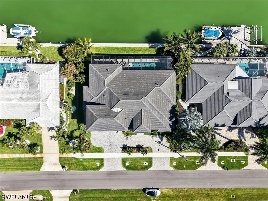 1749 Wavecrest Court Marco Island FL 34145