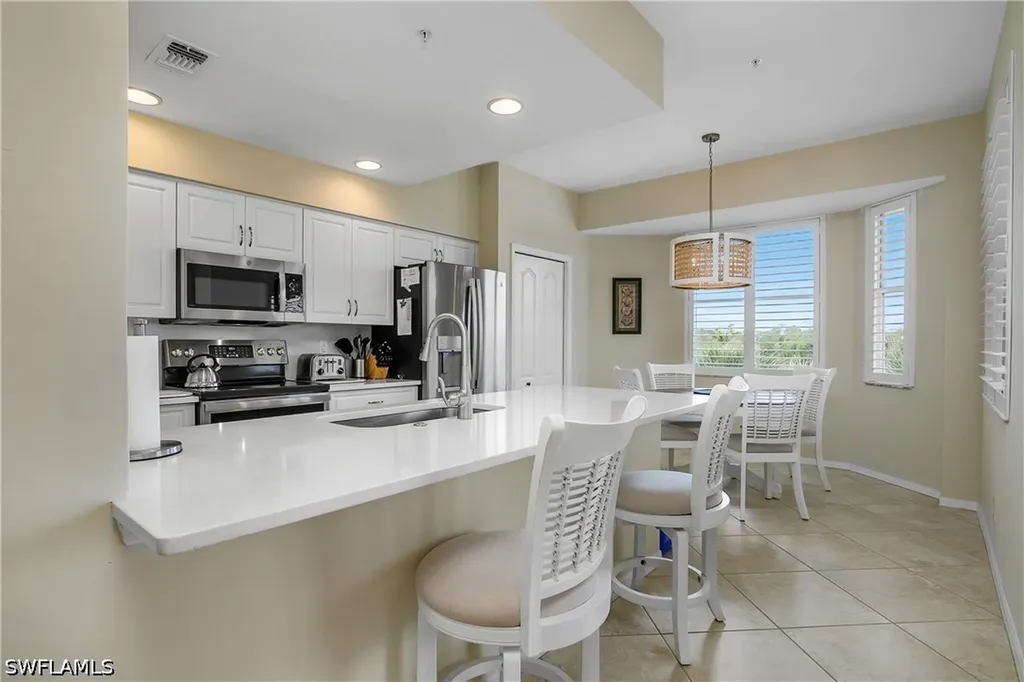 7505 Stoneybrook Drive Naples FL 34112