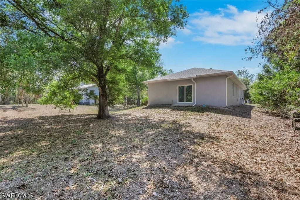 2977 4th Avenue SE Naples FL 34117