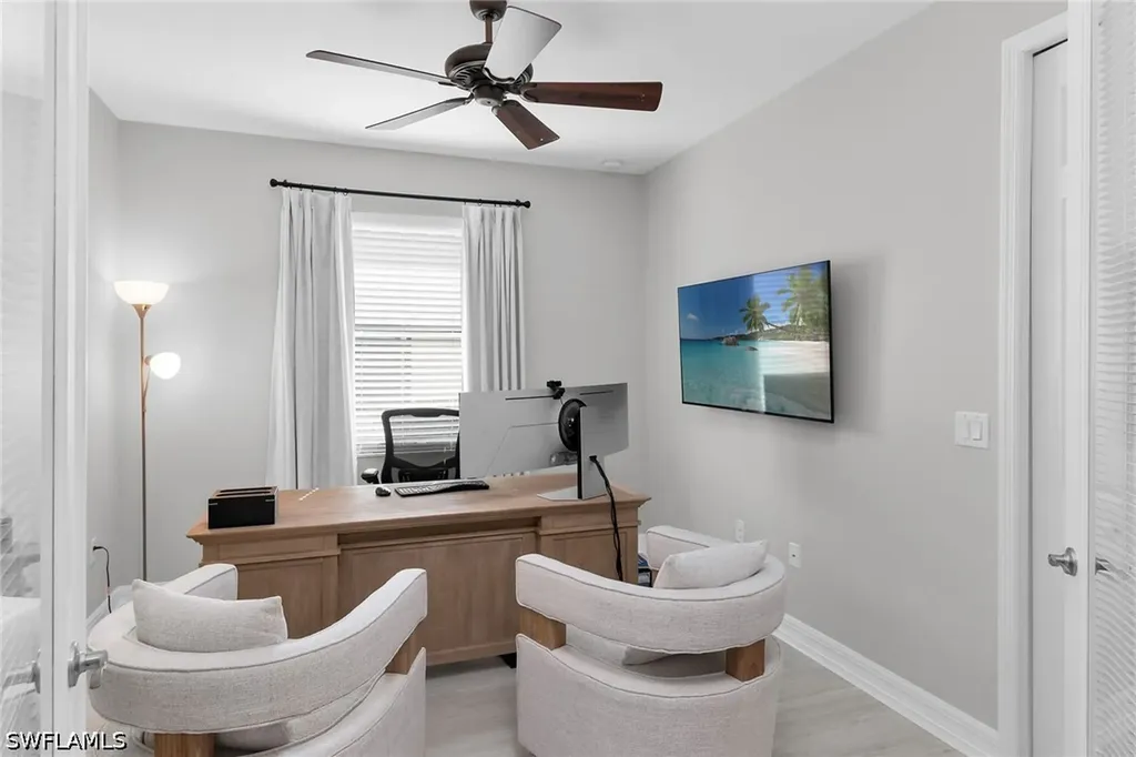 2926 Aviamar Circle Naples FL 34114