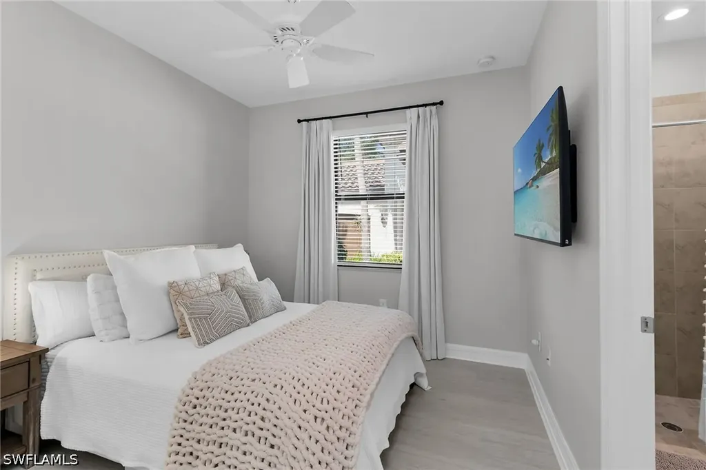 2926 Aviamar Circle Naples FL 34114