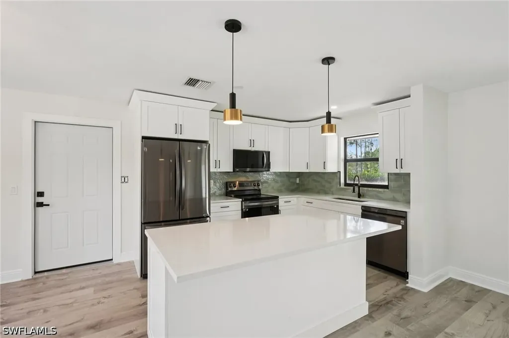 1503 E 14th Street Lehigh Acres FL 33972