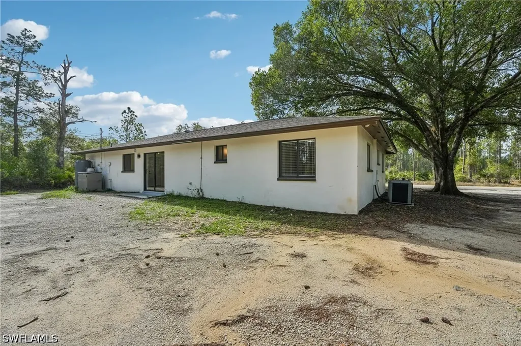 1503 E 14th Street Lehigh Acres FL 33972