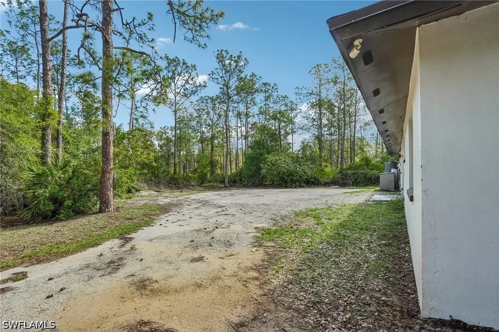 1503 E 14th Street Lehigh Acres FL 33972