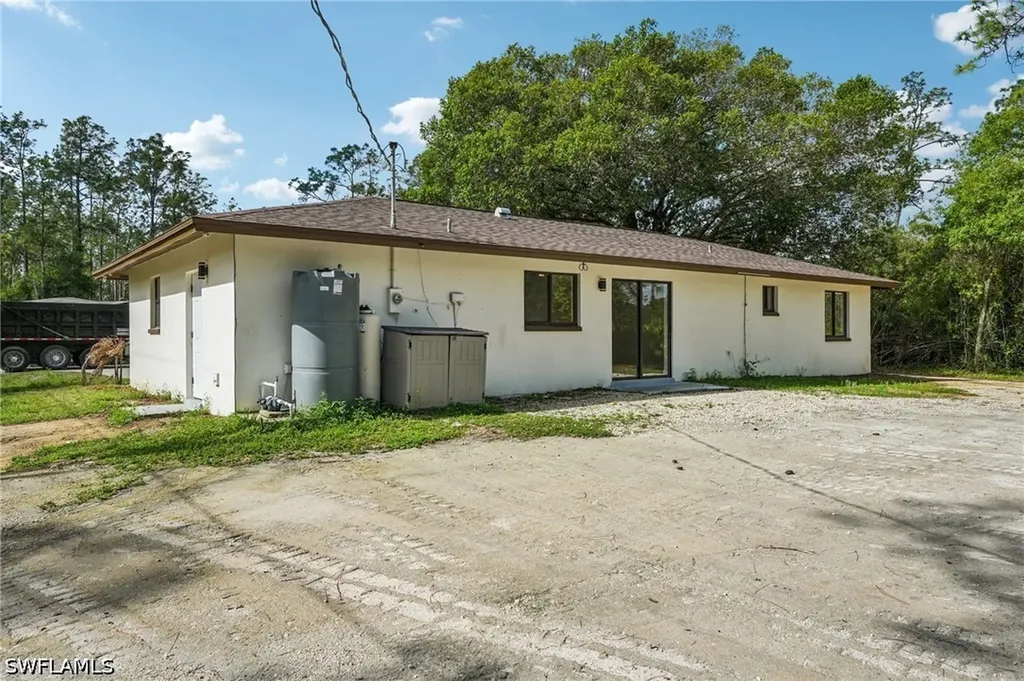 1503 E 14th Street Lehigh Acres FL 33972