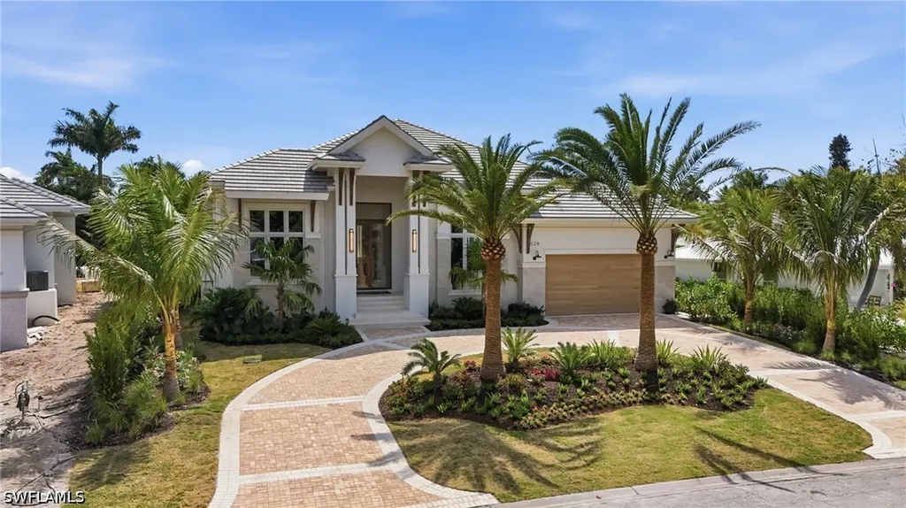 626 Fountainhead Lane Naples FL 34103
