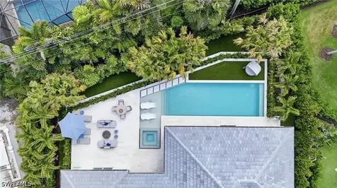 626 Fountainhead Lane Naples FL 34103