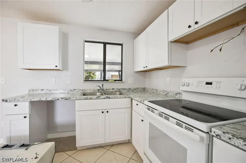 17413 Lee Road Fort Myers FL 33967