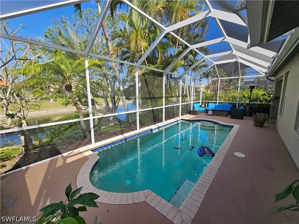 8343 Laurel Lakes Boulevard Naples FL 34119