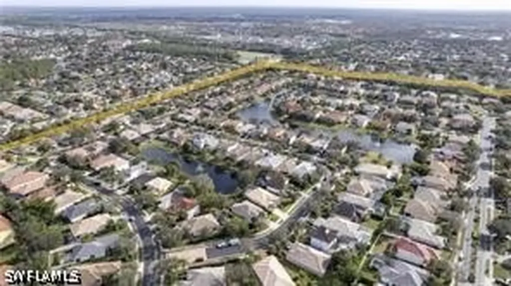 8343 Laurel Lakes Boulevard Naples FL 34119