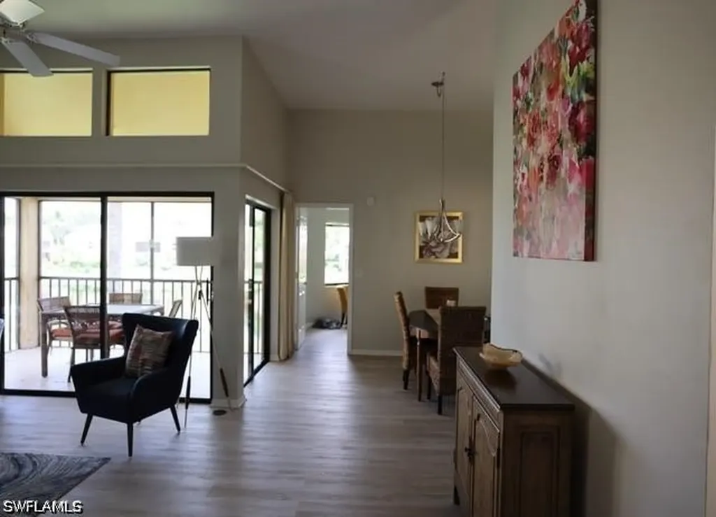 607 Beachwalk Circle Naples FL 34108