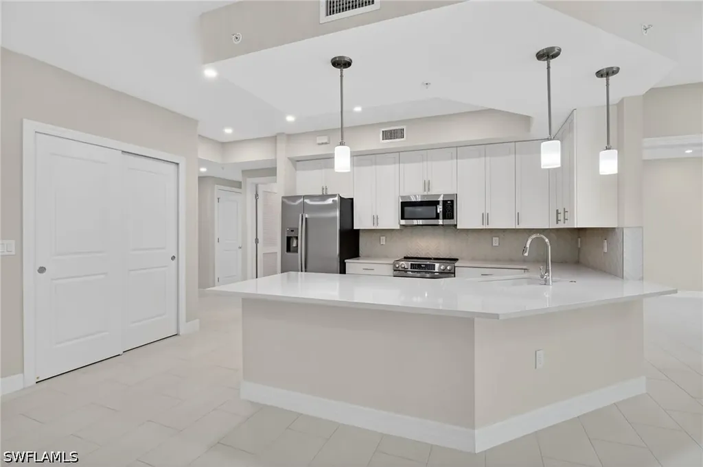 286 Indies Drive E Naples FL 34114