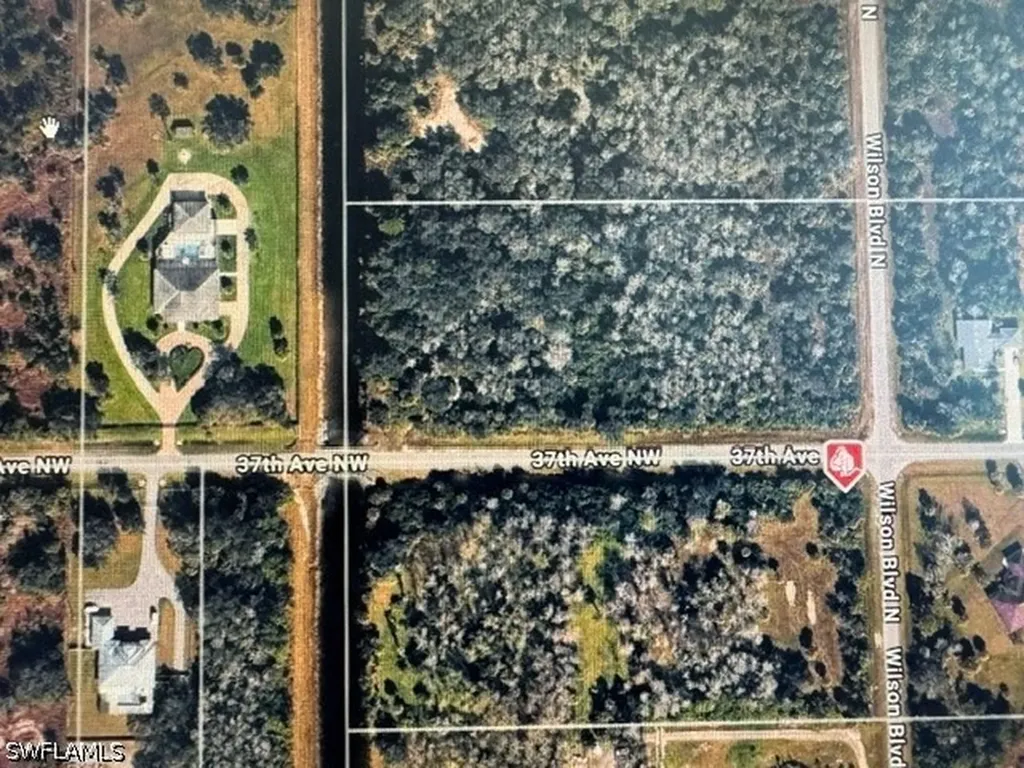 37TH Avenue NW Naples FL 34120