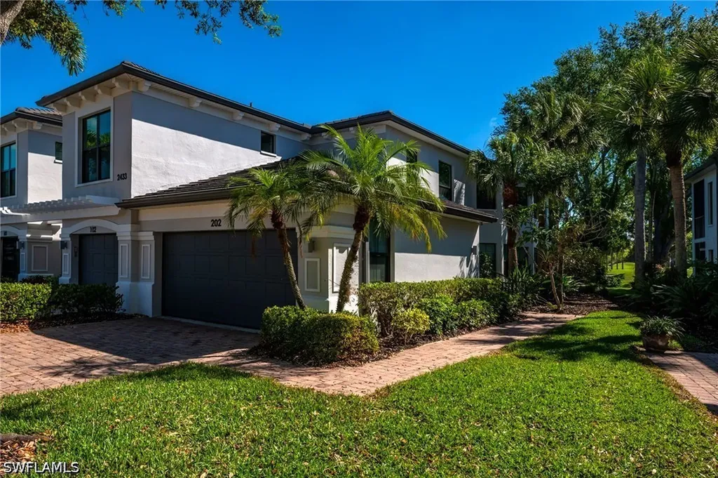 2433 Ravenna Boulevard Naples FL 34109