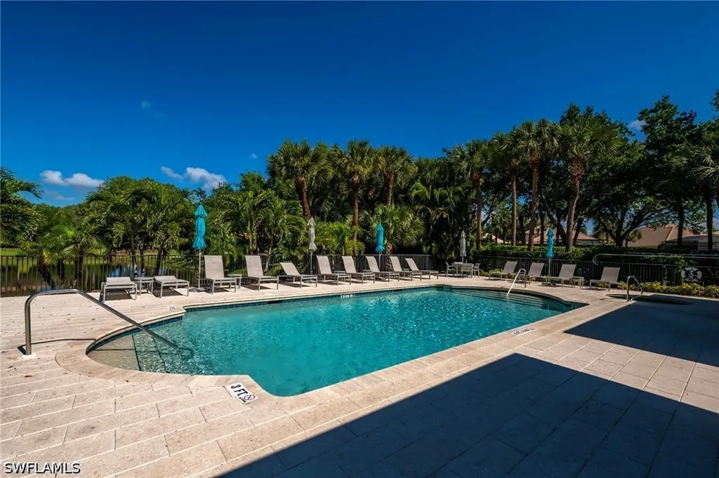 2433 Ravenna Boulevard Naples FL 34109