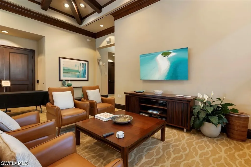 2433 Ravenna Boulevard Naples FL 34109