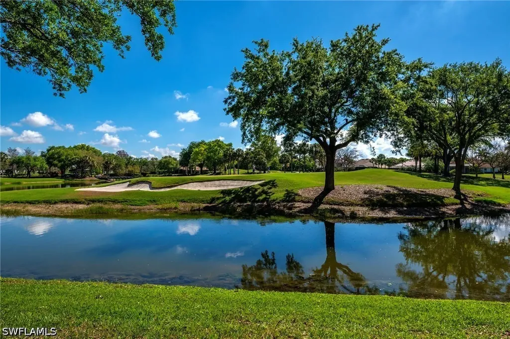 2433 Ravenna Boulevard Naples FL 34109