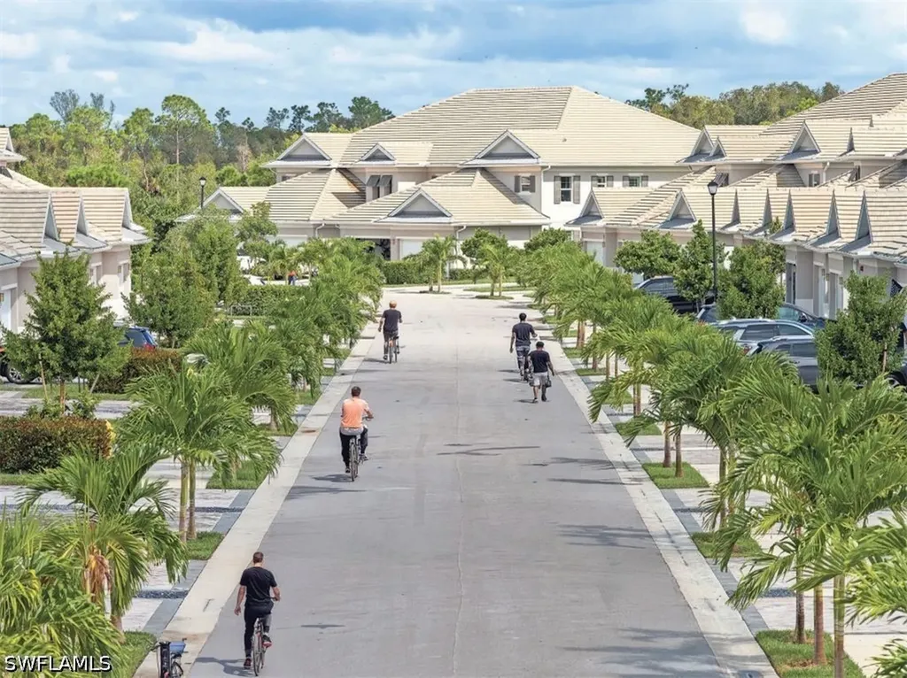 315 Indies Drive W Naples FL 34114