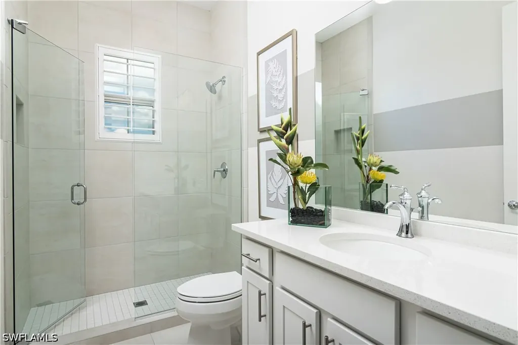 315 Indies Drive W Naples FL 34114