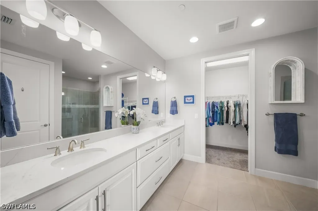9685 Montelanico Loop Naples FL 34119