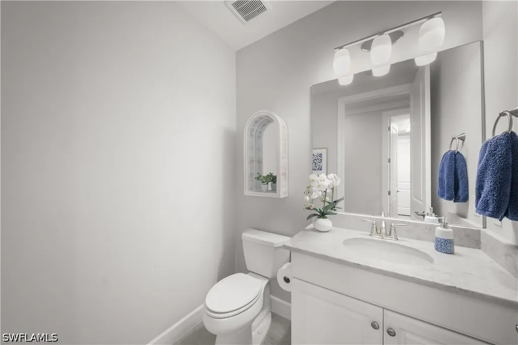 9685 Montelanico Loop Naples FL 34119