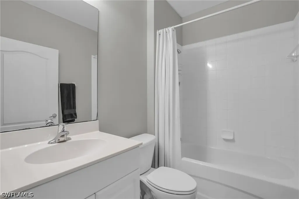 3435 Laurel Greens Lane S Naples FL 34119