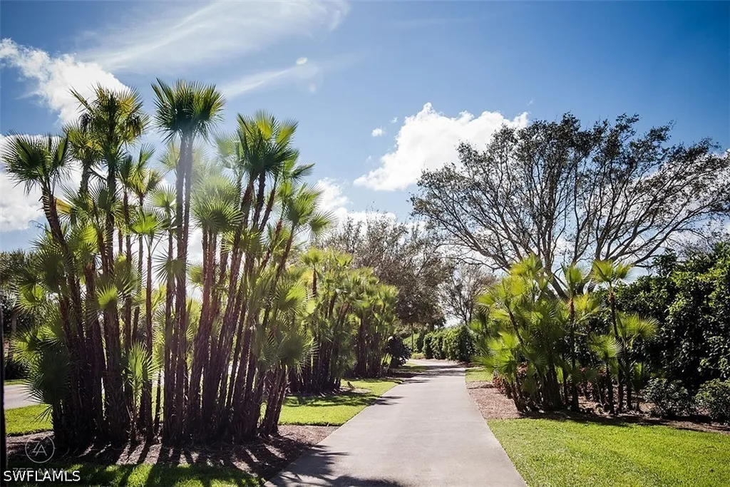3435 Laurel Greens Lane S Naples FL 34119