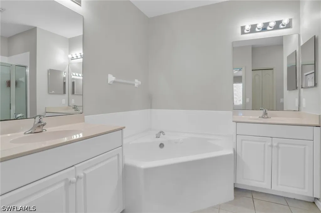 3435 Laurel Greens Lane S Naples FL 34119