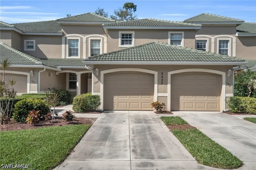 3435 Laurel Greens Lane S Naples FL 34119