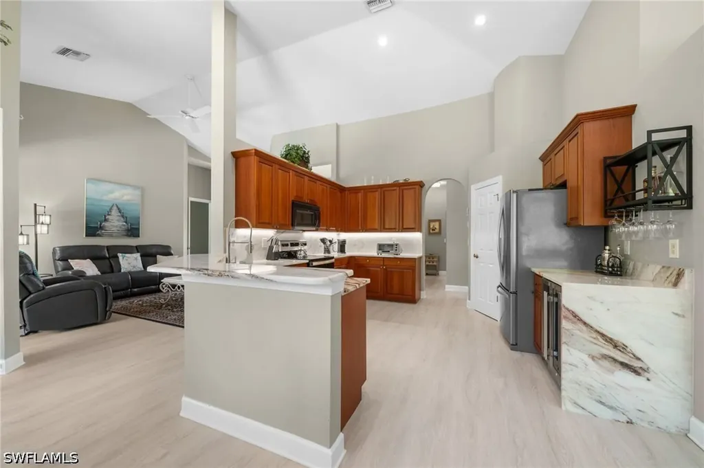 8888 Mustang Island Circle Naples FL 34113