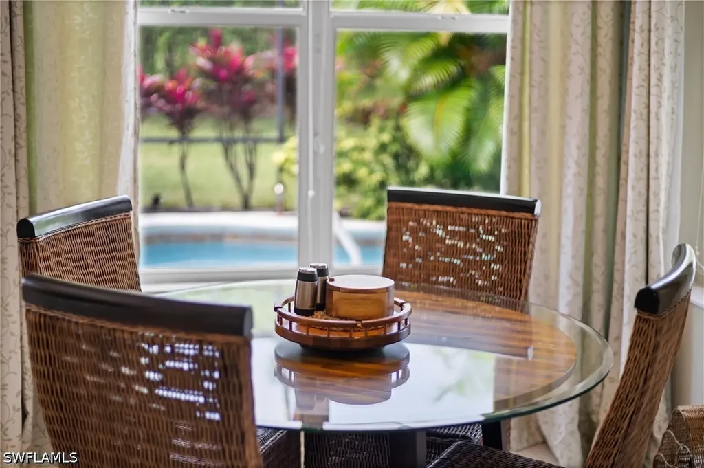 8888 Mustang Island Circle Naples FL 34113