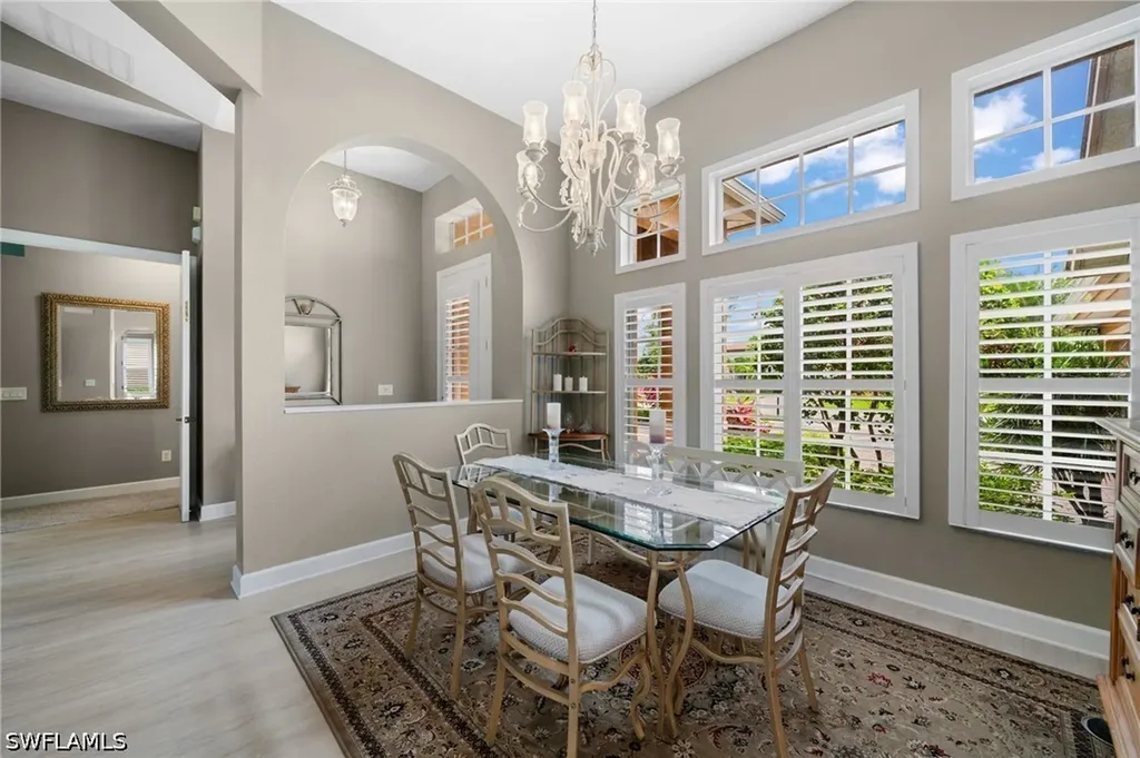 8888 Mustang Island Circle Naples FL 34113