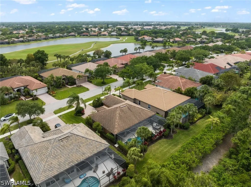 8888 Mustang Island Circle Naples FL 34113