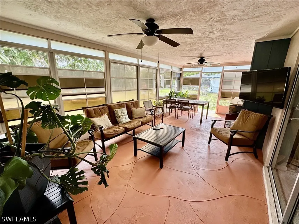 1654 N Fountainhead Road Fort Myers FL 33919