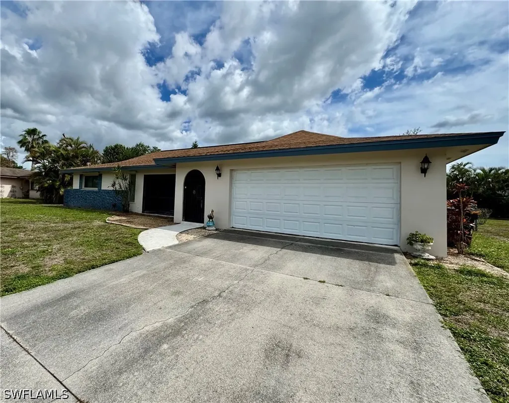 1654 N Fountainhead Road Fort Myers FL 33919