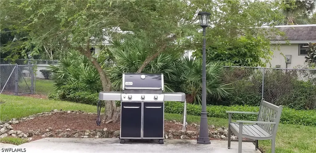 91 Georgetown Boulevard Naples FL 34112