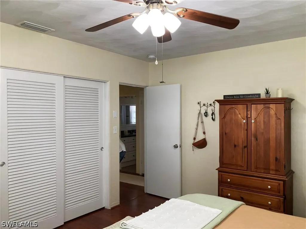 130 59th Street W Bradenton FL 34209