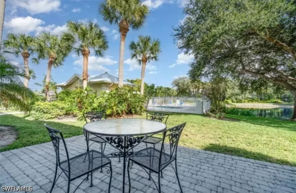 1240 Shady Rest Lane Naples FL 34103