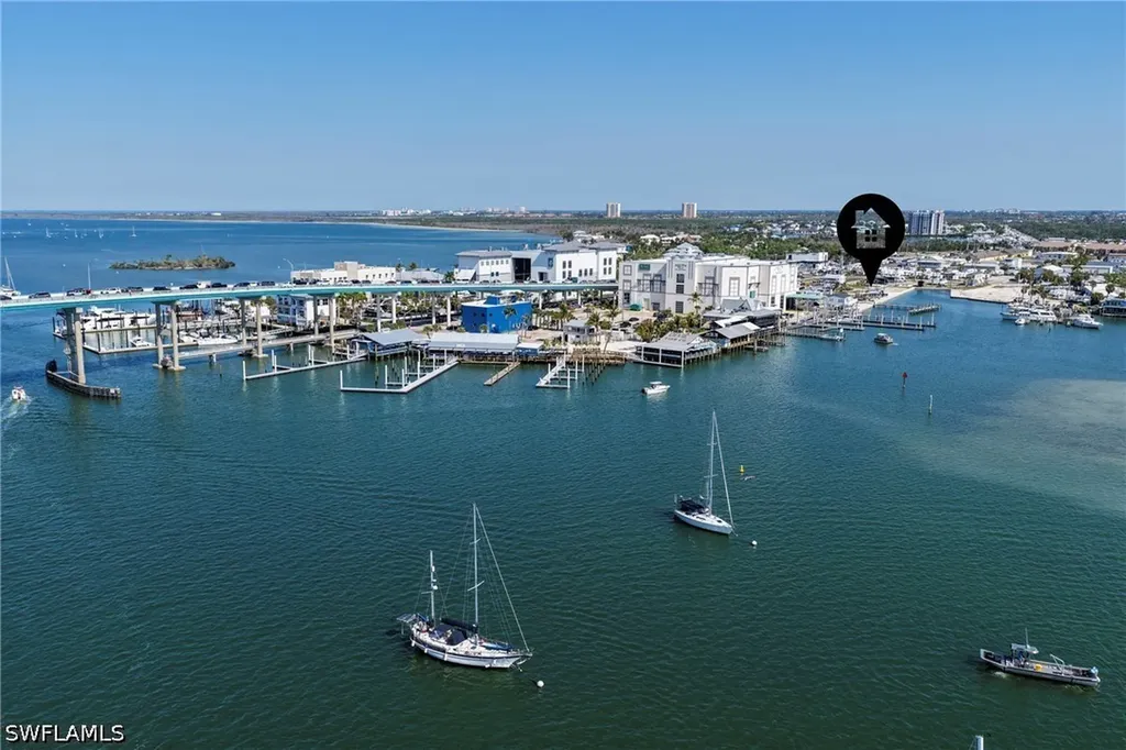 19281 #43 San Carlos Boulevard Fort Myers Beach FL 33931