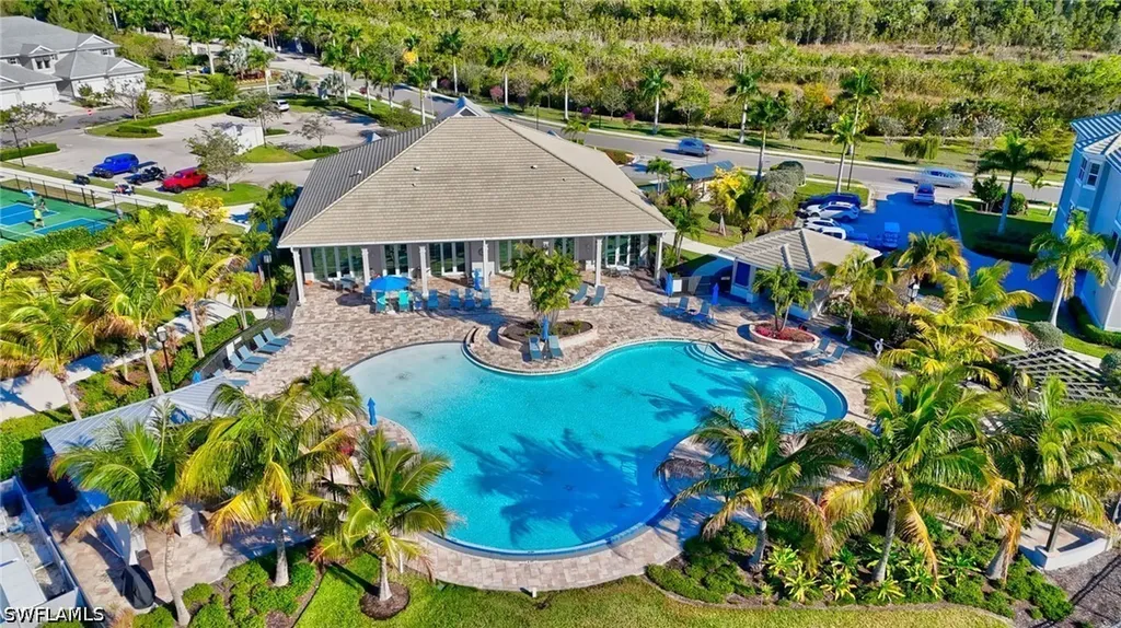 286 Indies Drive E Naples FL 34114