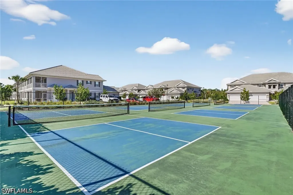 286 Indies Drive E Naples FL 34114