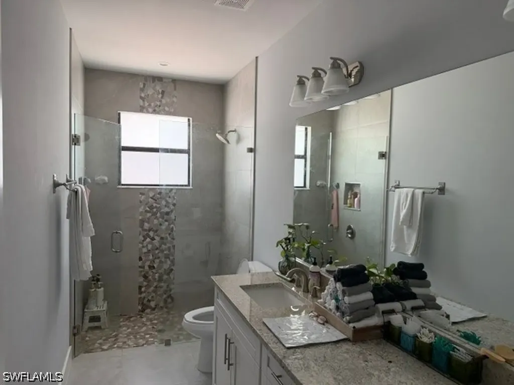 2554 62nd Avenue NE Naples FL 34120